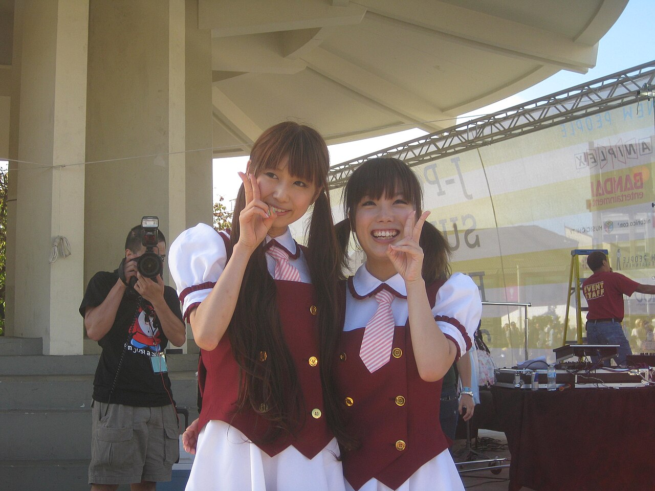 Danceroid at J-Pop Summit Festival 2011.jpg