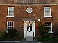An oeil-de-boeuf window in the Georgian Sutton Lodge in Sutton, London.[4]