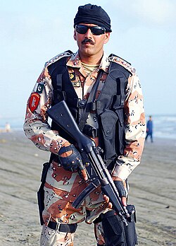 A DBDU-wearing Pakistani Ranger (Sindh) on duty.
