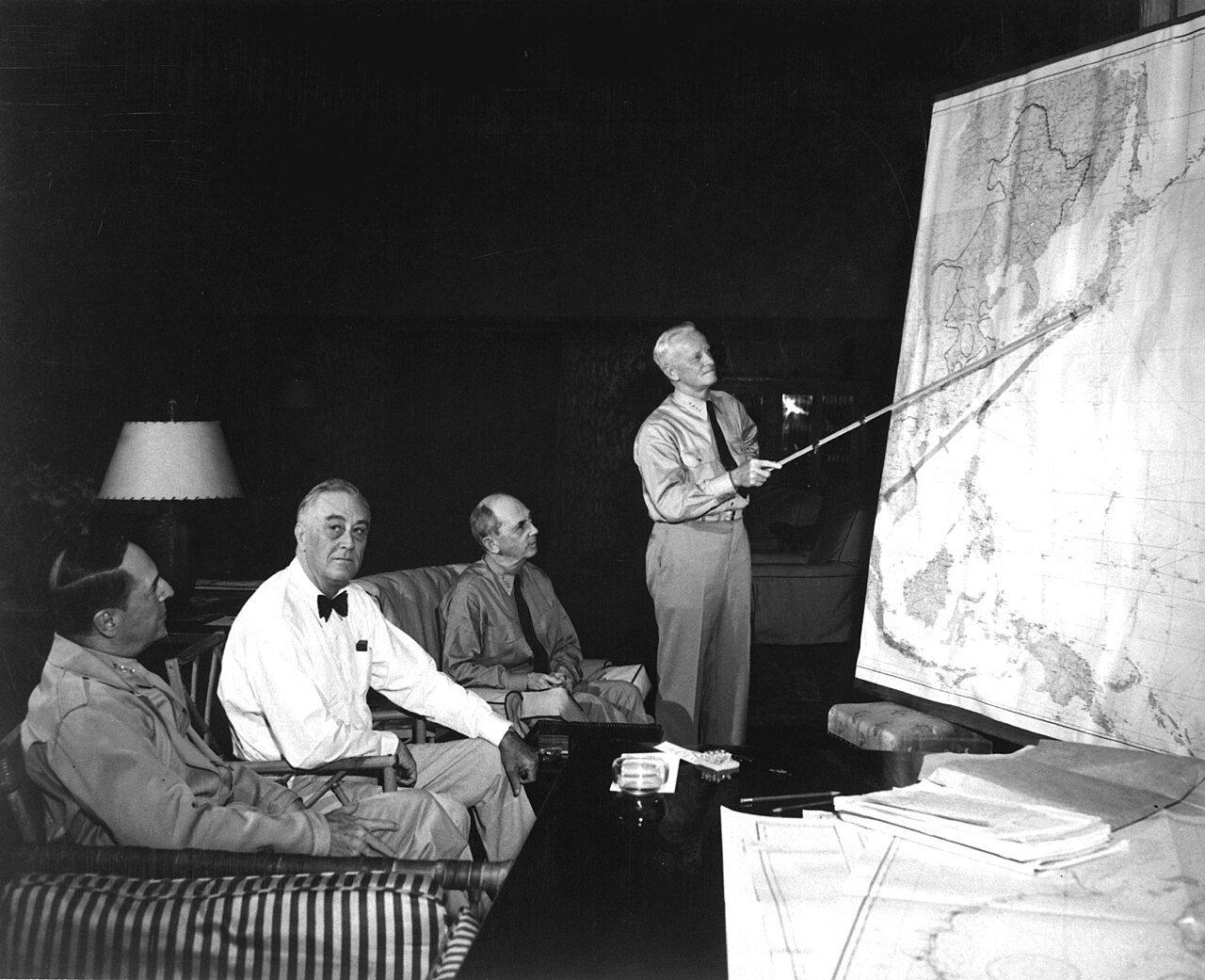 FDR conference 1944 HD-SN-99-02408.JPEG