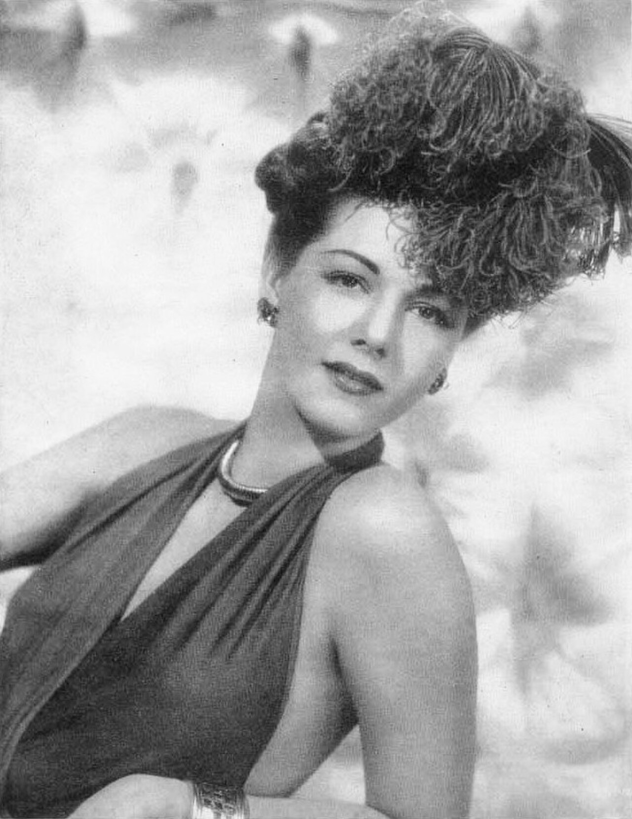 Maria Montez Argentinean Magazine AD cropped.jpg