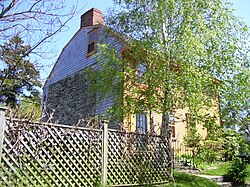 John Bliss House, c. 1680, 2 Wilbur Avenue, Newport, Rhode Island