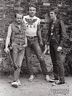 The Suicide Commandos at the Pilot's Club, Minneapolis in 1976