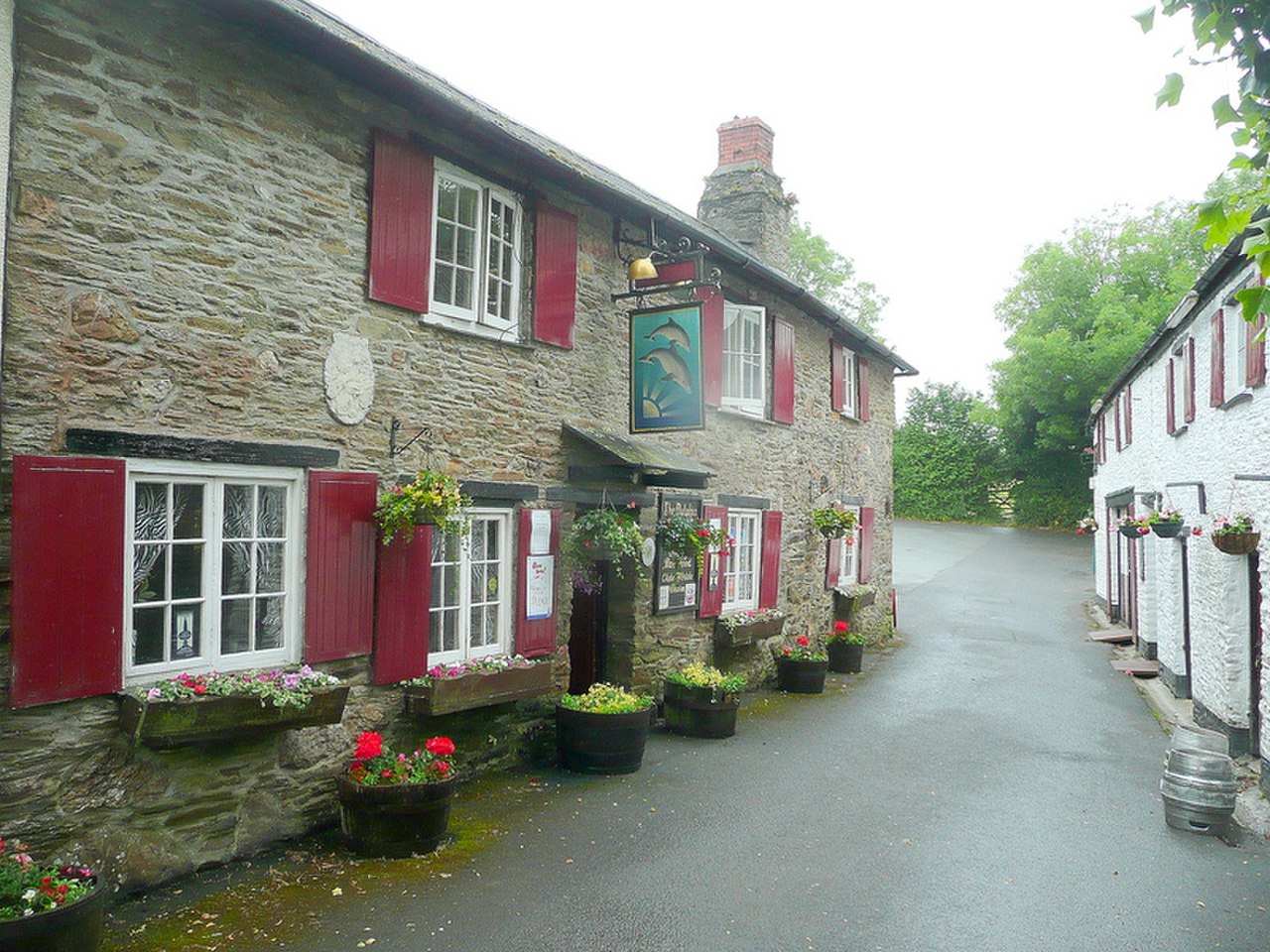 The Dolphin Inn, Kingston (geograph 2504109).jpg