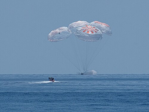 Crew Dragon Endeavour landing in the Gulf of Mexico on August 2, 2020.