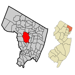 Location of Paramus in Bergen County highlighted in red (left). Inset map: Location of Bergen County in New Jersey highlighted in orange (right).