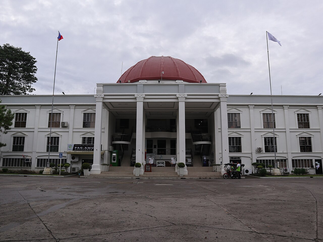 Kidapawan City Hall (Tomas Claudio, Kidapawan, North Cotabato; 08-17-2023).jpg