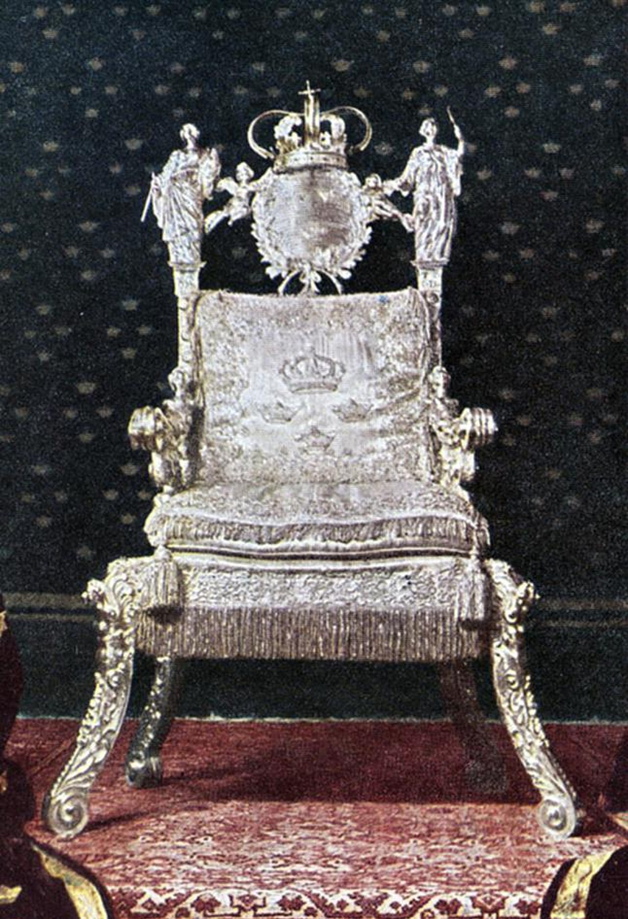 Throne of Sweden 1982.jpg
