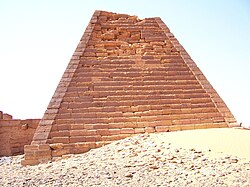 Pyramid N21 from the side, stepped form
