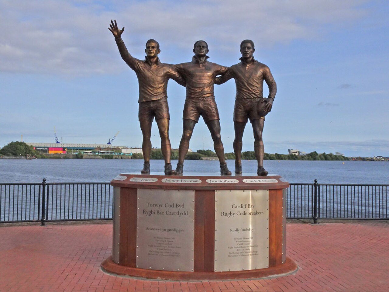 Cardiff Bay Rugby Codebreakers (1).jpg