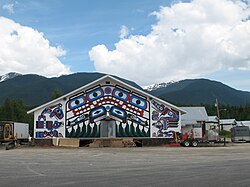 Traditional Community Building in Gitlax̱tʼaamiks