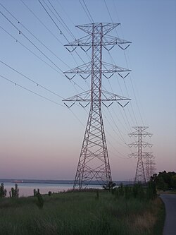 Four circuits on one tower line