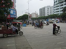 Guigang in 2013. Jiefang Road (解放路)