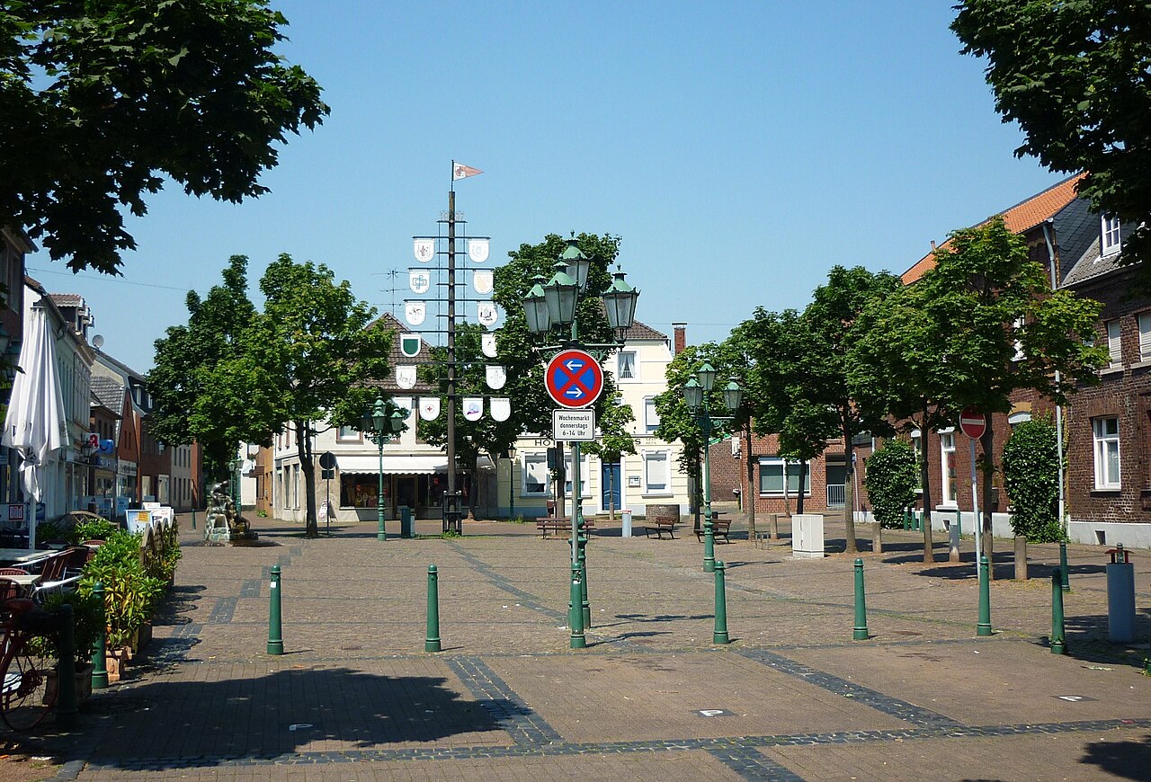Grefrath, Markt.jpg