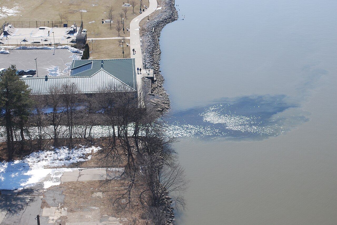 Fall Kill and Hudson River convergence.JPG