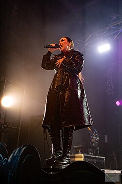 Ryd performing in 2024
