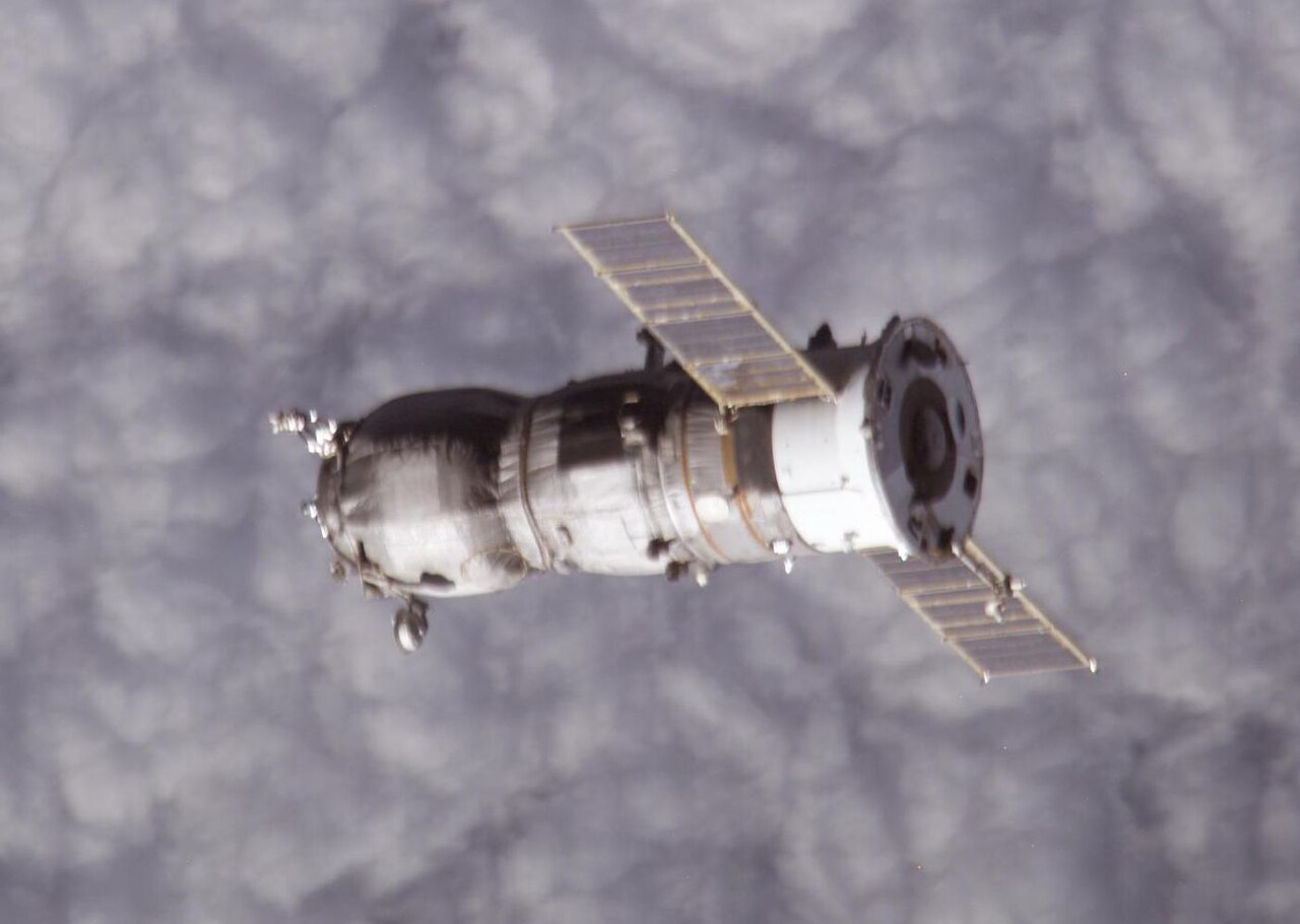 Progress M-51 cropped.jpg