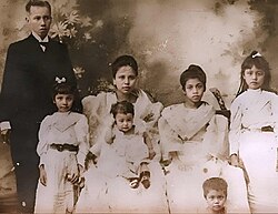 The Cebuano, Dr. Espina family 1900's[9]