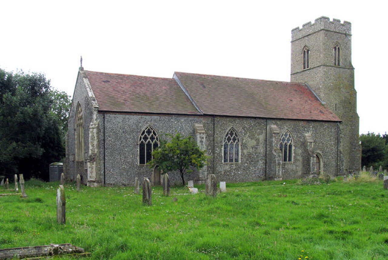 Antingham Parish Church.jpg