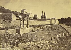 The terrain known as the "Solar del Cid", where his house was located. The monument was erected in 1784. Photo taken in Burgos, c. 1865–1892.