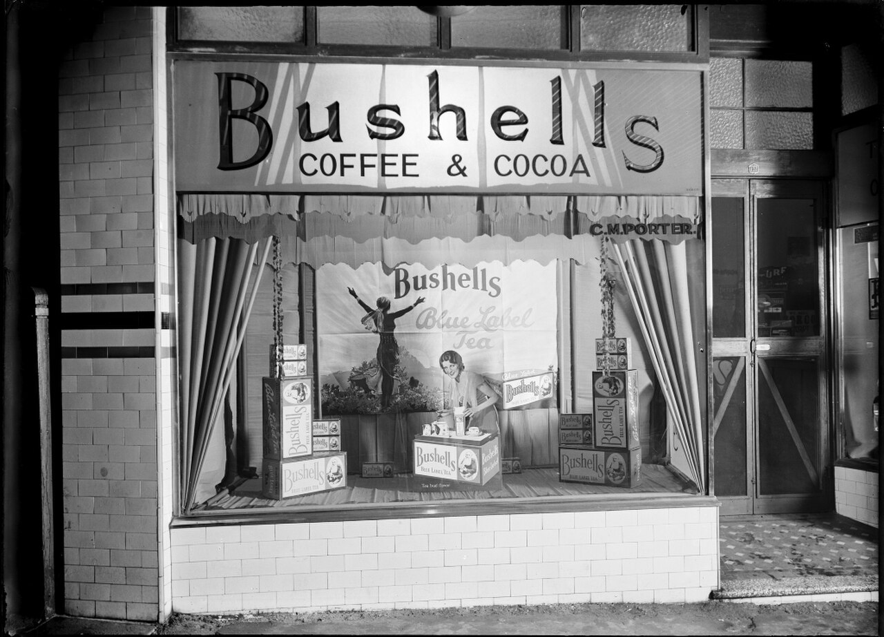 C.M.Porter's shopfront from The Powerhouse Museum.jpg