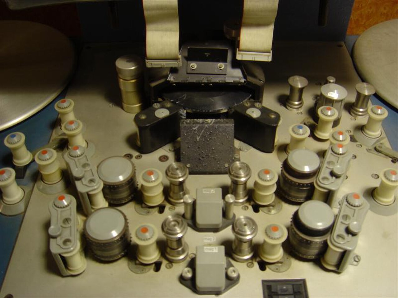 Steenbeck-rollers.jpg