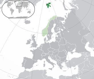 Location of Svalbard in relation to Norway