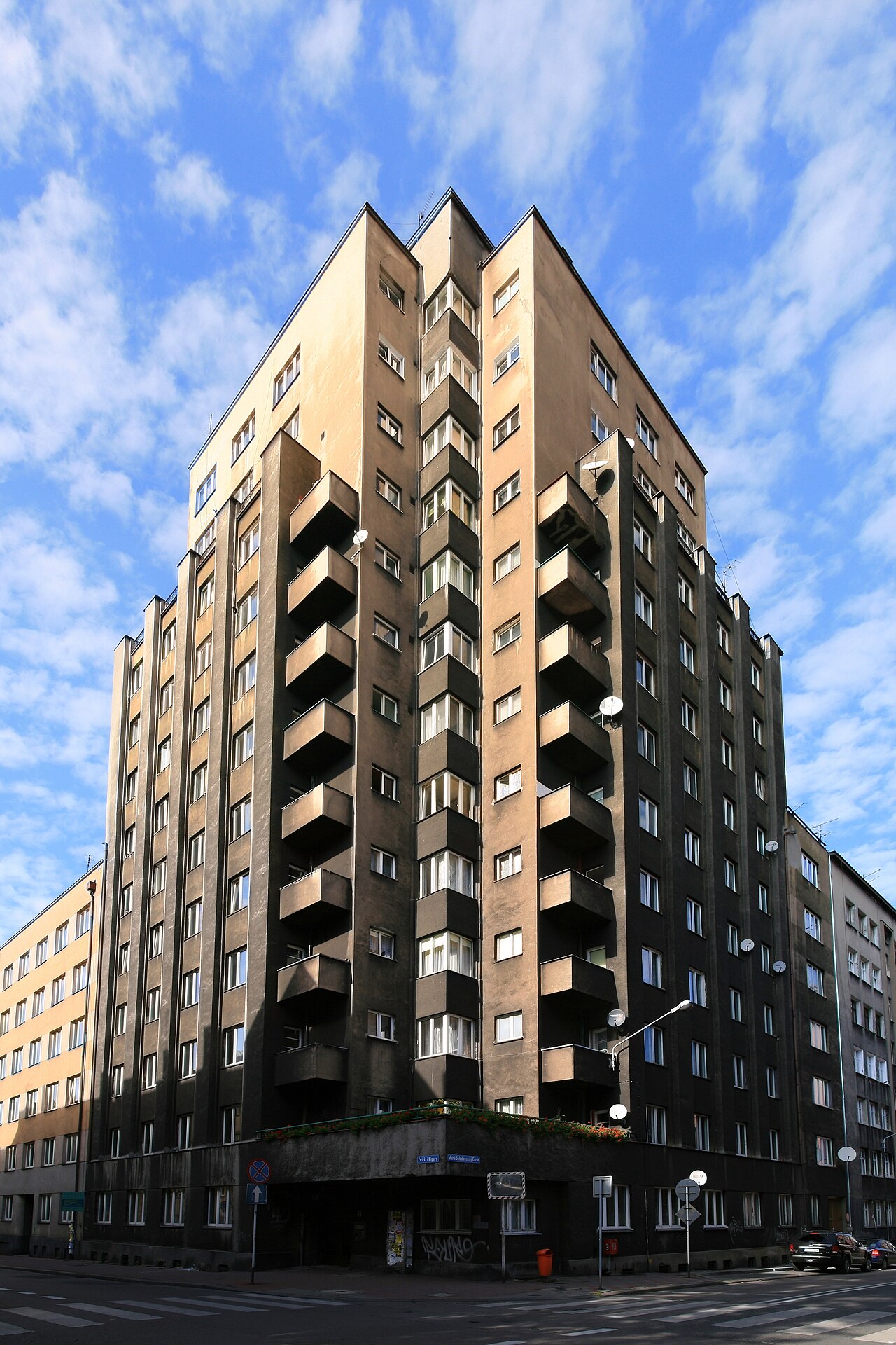 Katowice - Drapacz Chmur 01.jpg