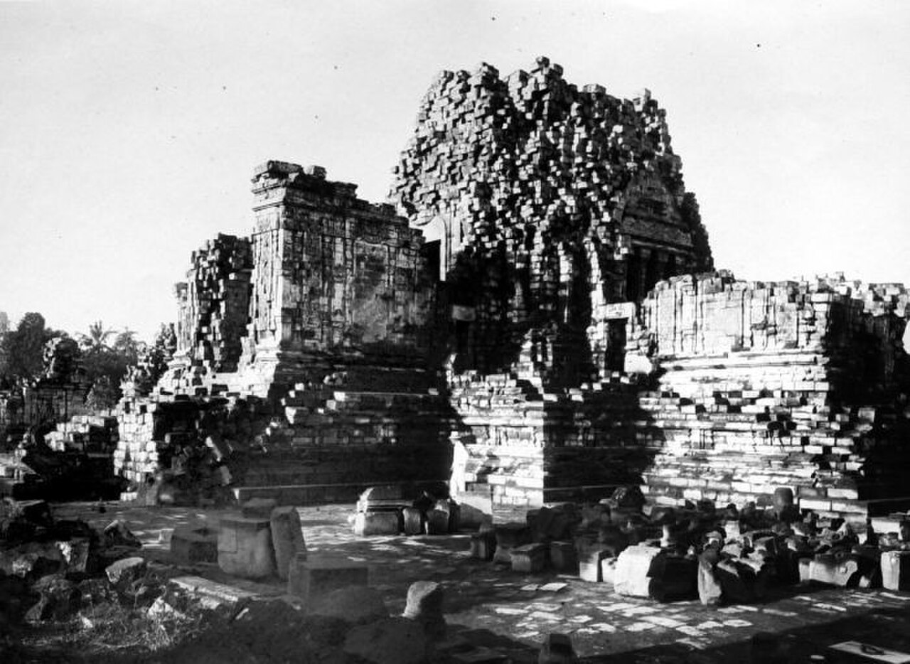COLLECTIE TROPENMUSEUM De Candi Sewu TMnr 10016113.jpg