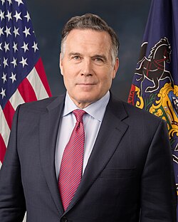 Official U.S. Senate portrait of Dave McCormick, the junior senator from the state of Pennsylvania.