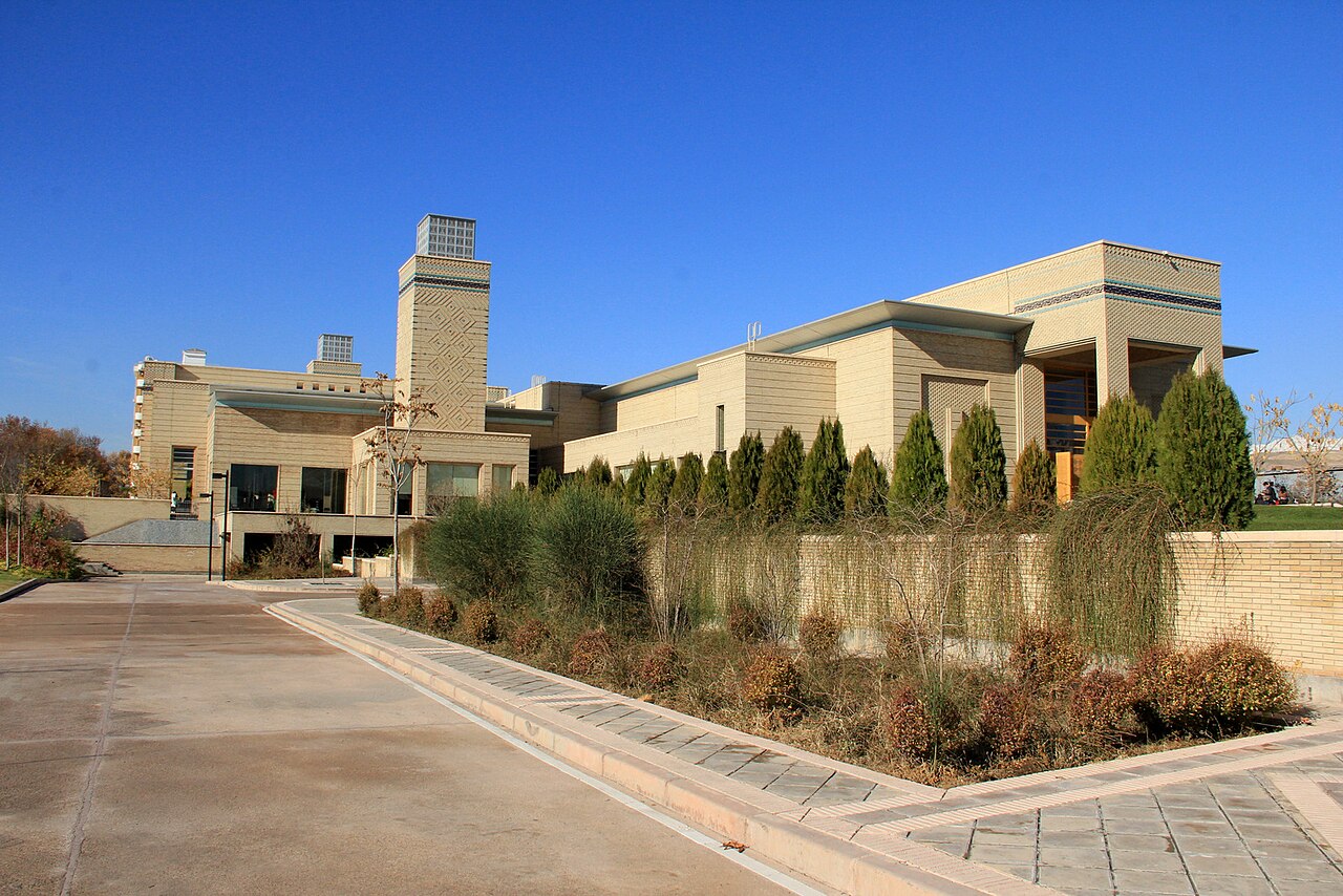 Ismaili Center, Dushanbe, Tajikistan.JPG