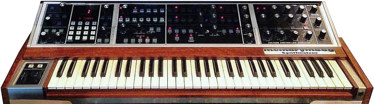 Memorymoog (clip) - La Siesta del Fauno Estudio-Laboratorio (2016-07-05 18.38.58 by Andrés Galeotti).jpg