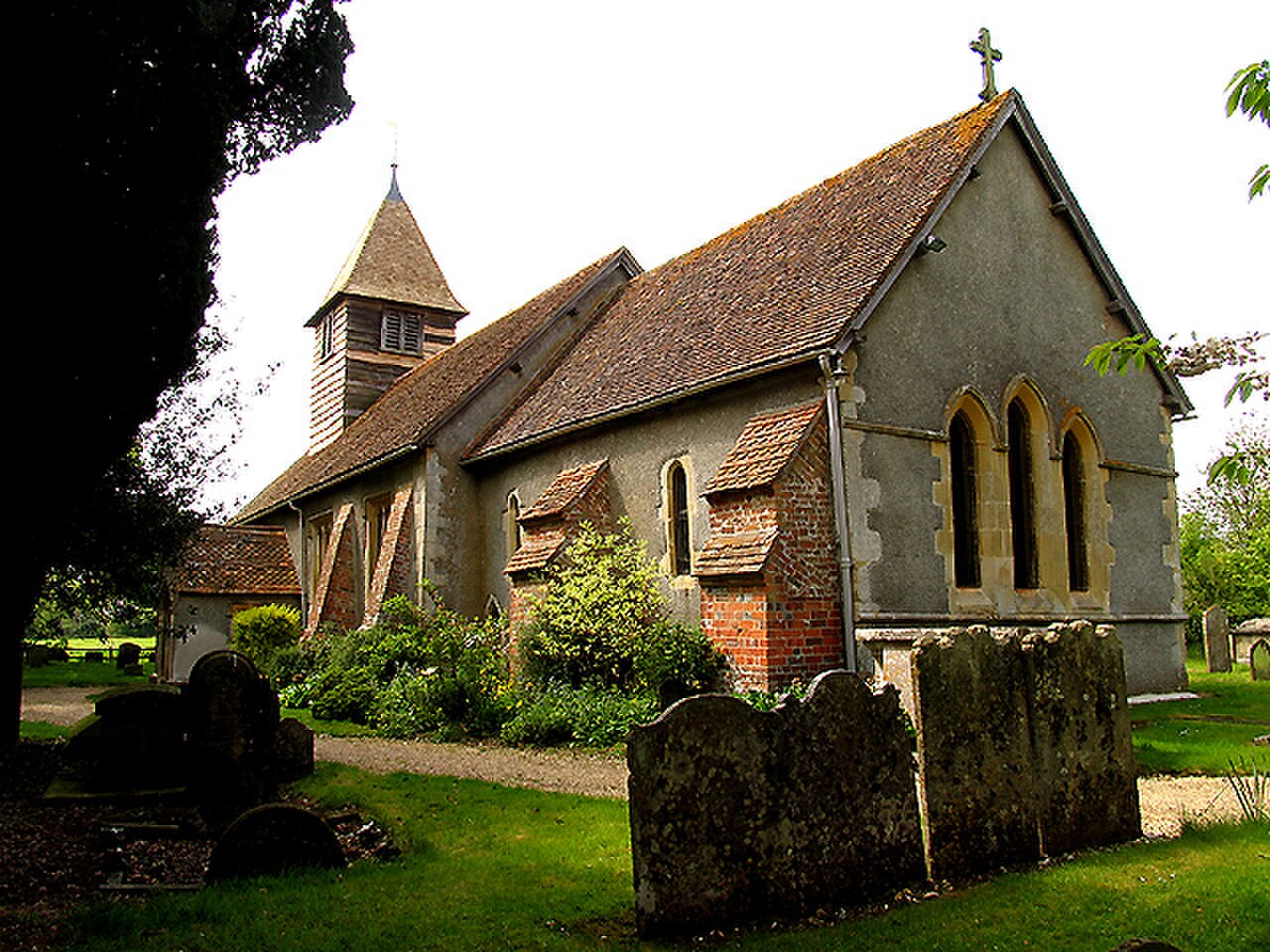 Ashampstead church.jpg
