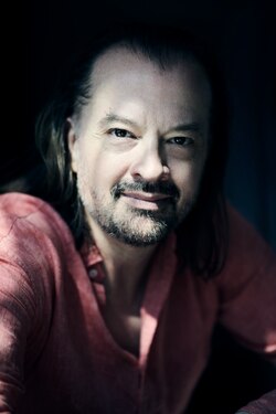 Bass-baritone Nathan Berg