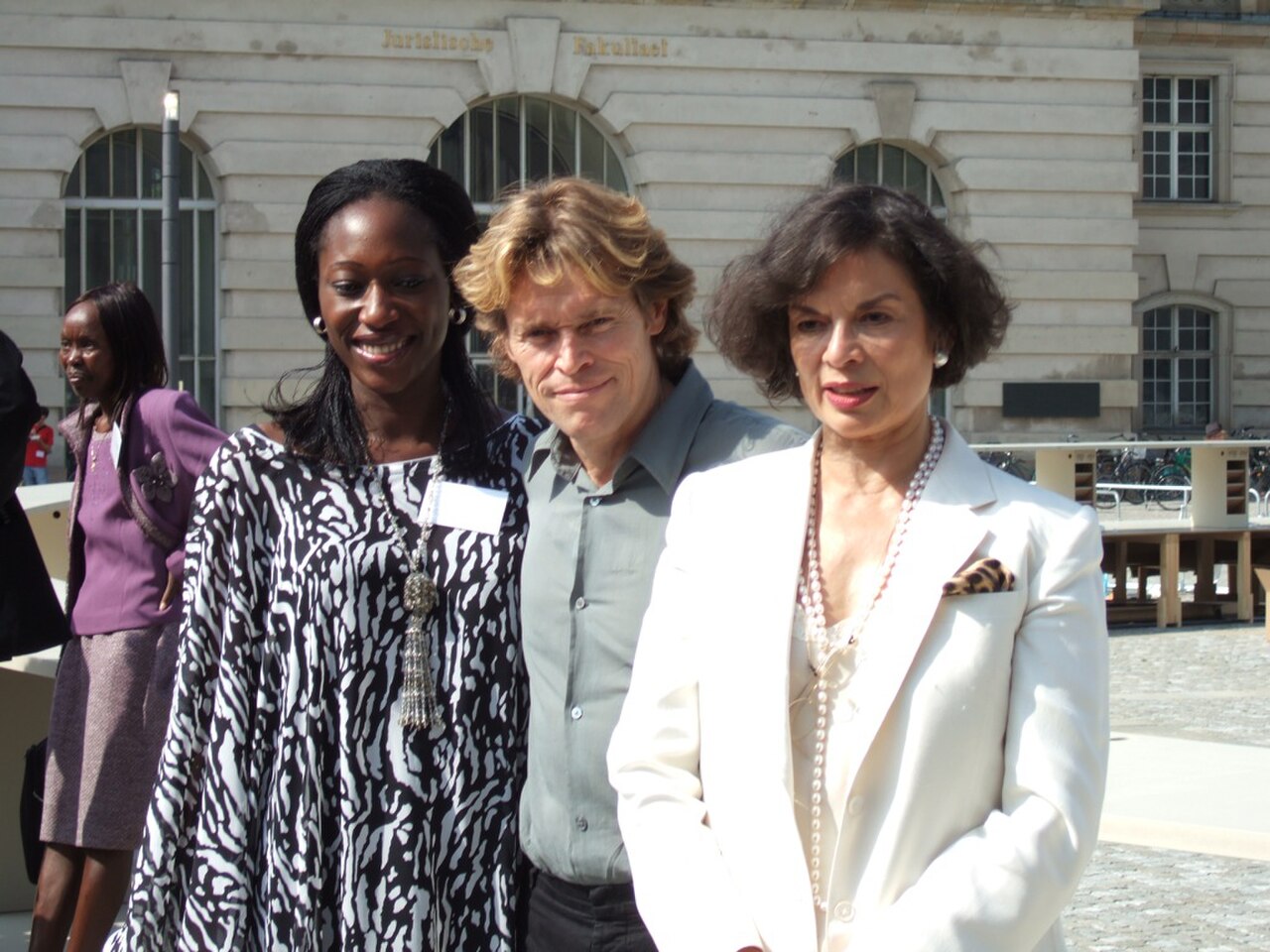 Hafsat Abiola, William Dafoe & Bianca Jagger in Berlin Sept 2006.jpg