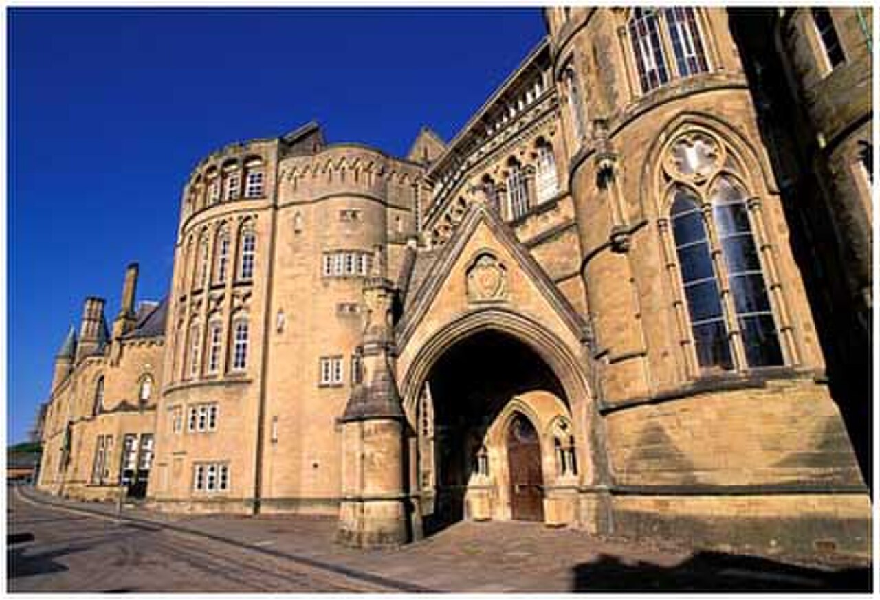 Old College Main Entrance.jpg