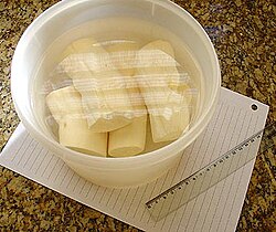 Tuberous root, peeled and soaking to reduce toxicity