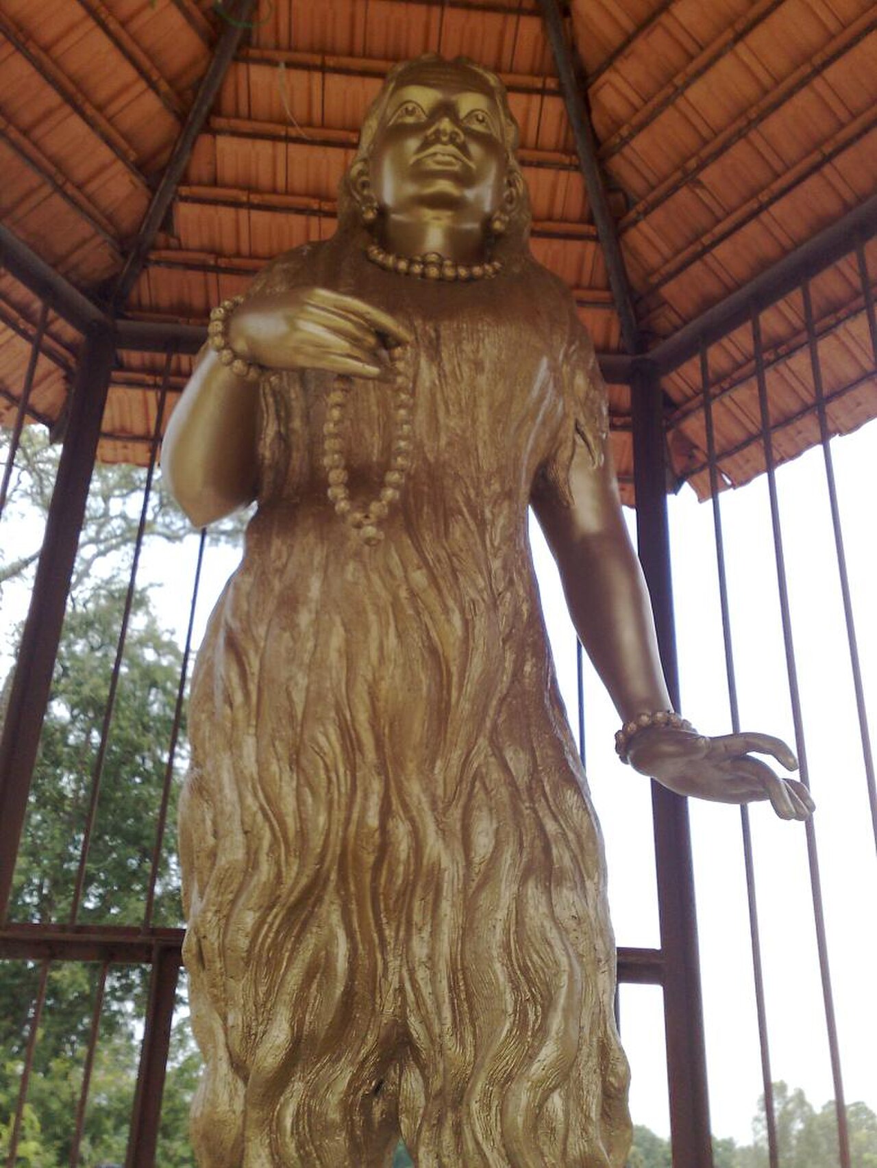 Akkamahadevi Udathadi.JPG
