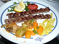 Kabāb koobideh dish in Isfahan
