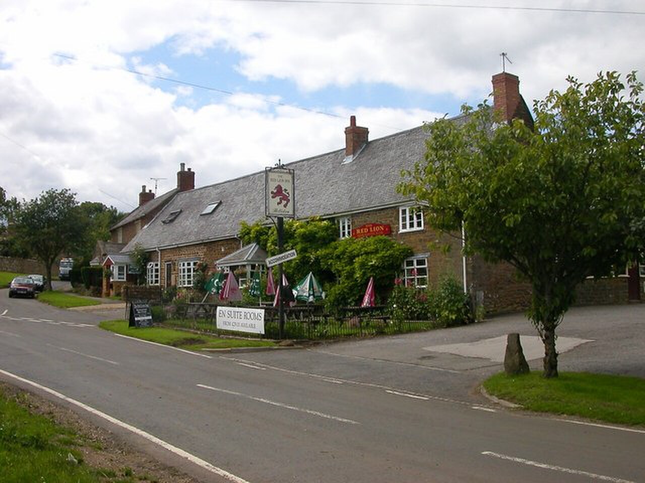 Hellidon - geograph.org.uk - 478077.jpg