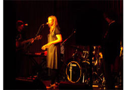 Jan Hellriegel performing at a concert