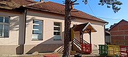 Primary school in Slavujevce