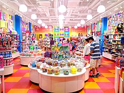 IT'SUGAR Candy Store inside the Pratt Street Pavilion (June 2014)