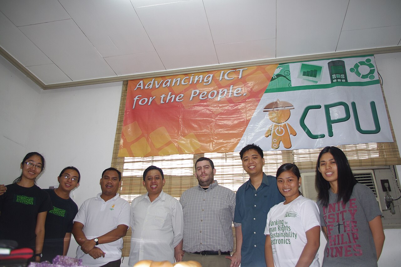 2011WikimediaPhilippineTour035.JPG