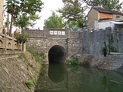 The Xiaoqinhuaihe Canal in downtown Yangzhou