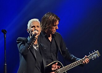 Marie Fredriksson and Per Gessle performing as Roxette in 2012