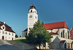 Town hall and the Church of Saints Peter and Paul