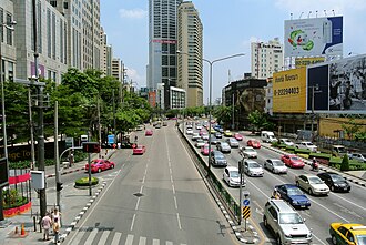 Ratchadaphisek Road Asok junction.jpg