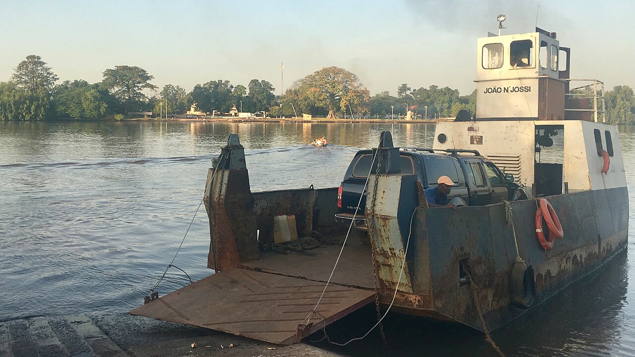 Ferry service at Farim, Guinea Bissau.jpg