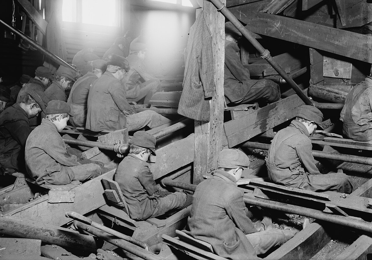 Pennsylvania breaker boys 1911.jpg
